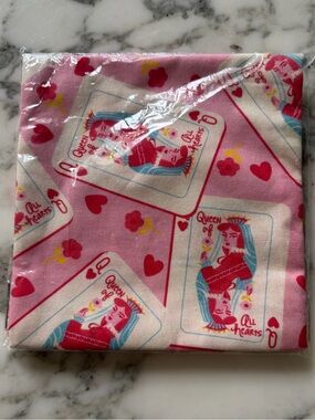 Karma Living Queen of Hearts Pink Cotton Kitchen Tea Towel 30 x 20 Card Print